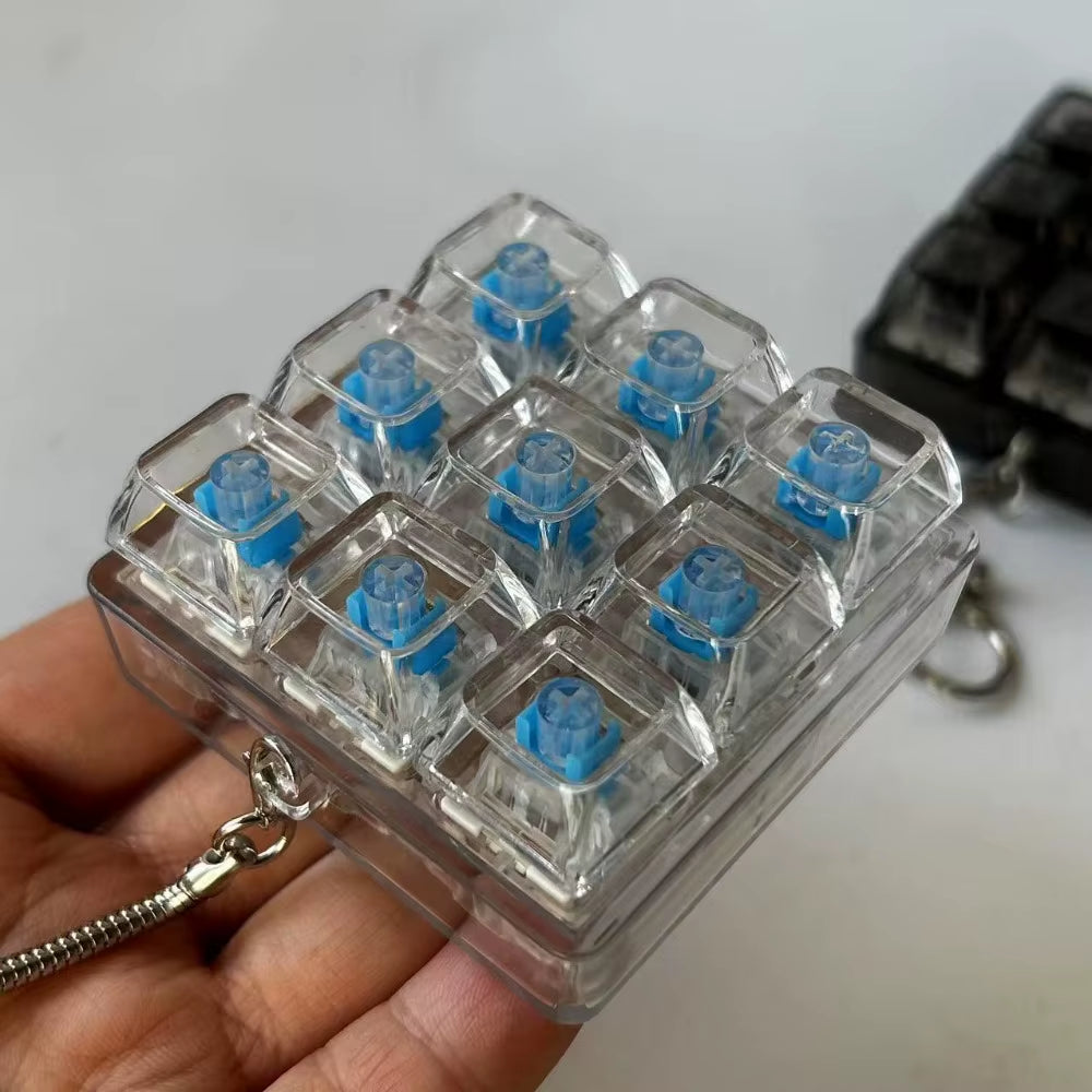 Relaxing 3/4/9 Keys Finger Keyboard Keycap Stress Relief Decompression Toy Gadget Key Button Fidget Keychain Adult
